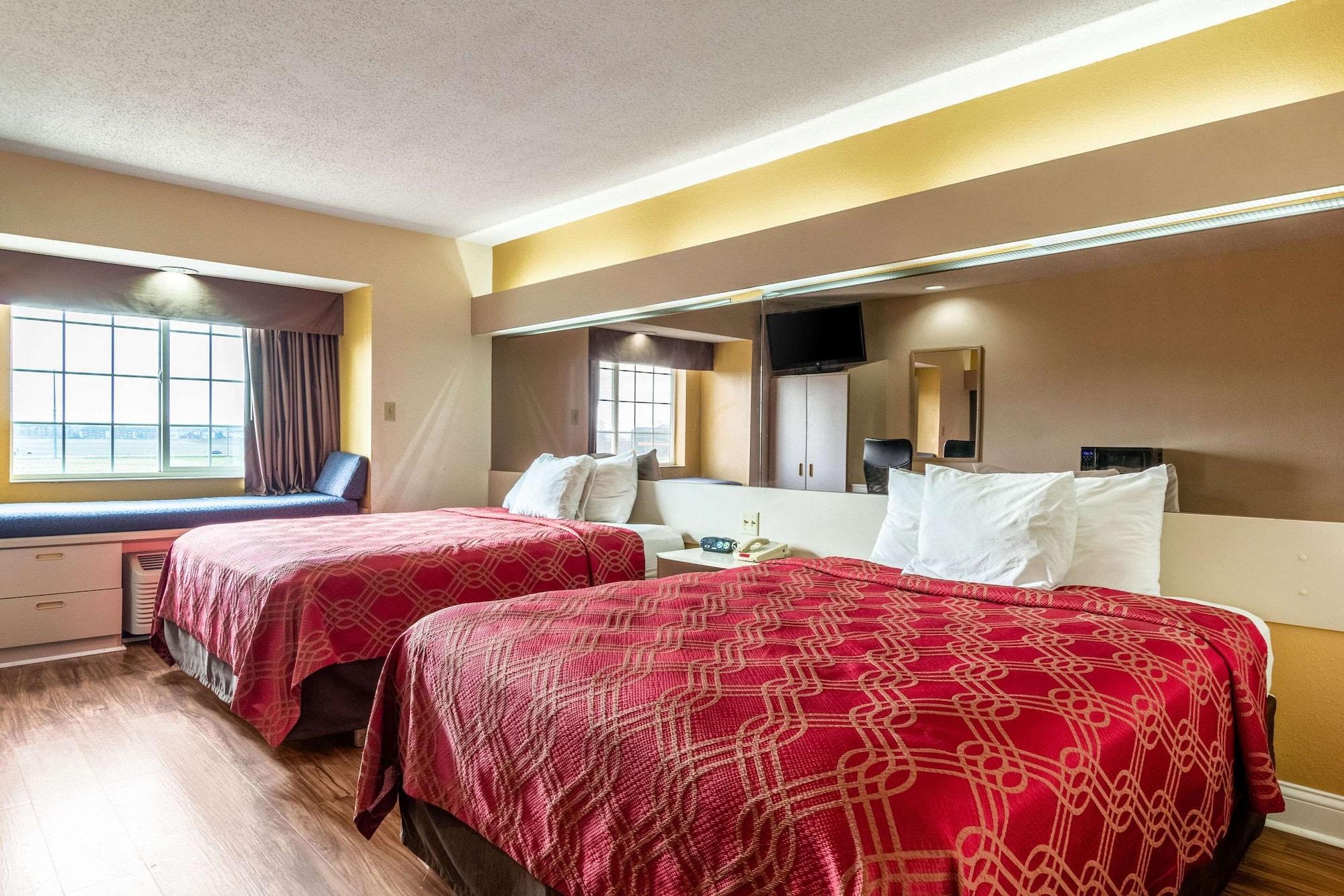 Econo Lodge Inn&Suites Evansville Stevenson Extérieur photo