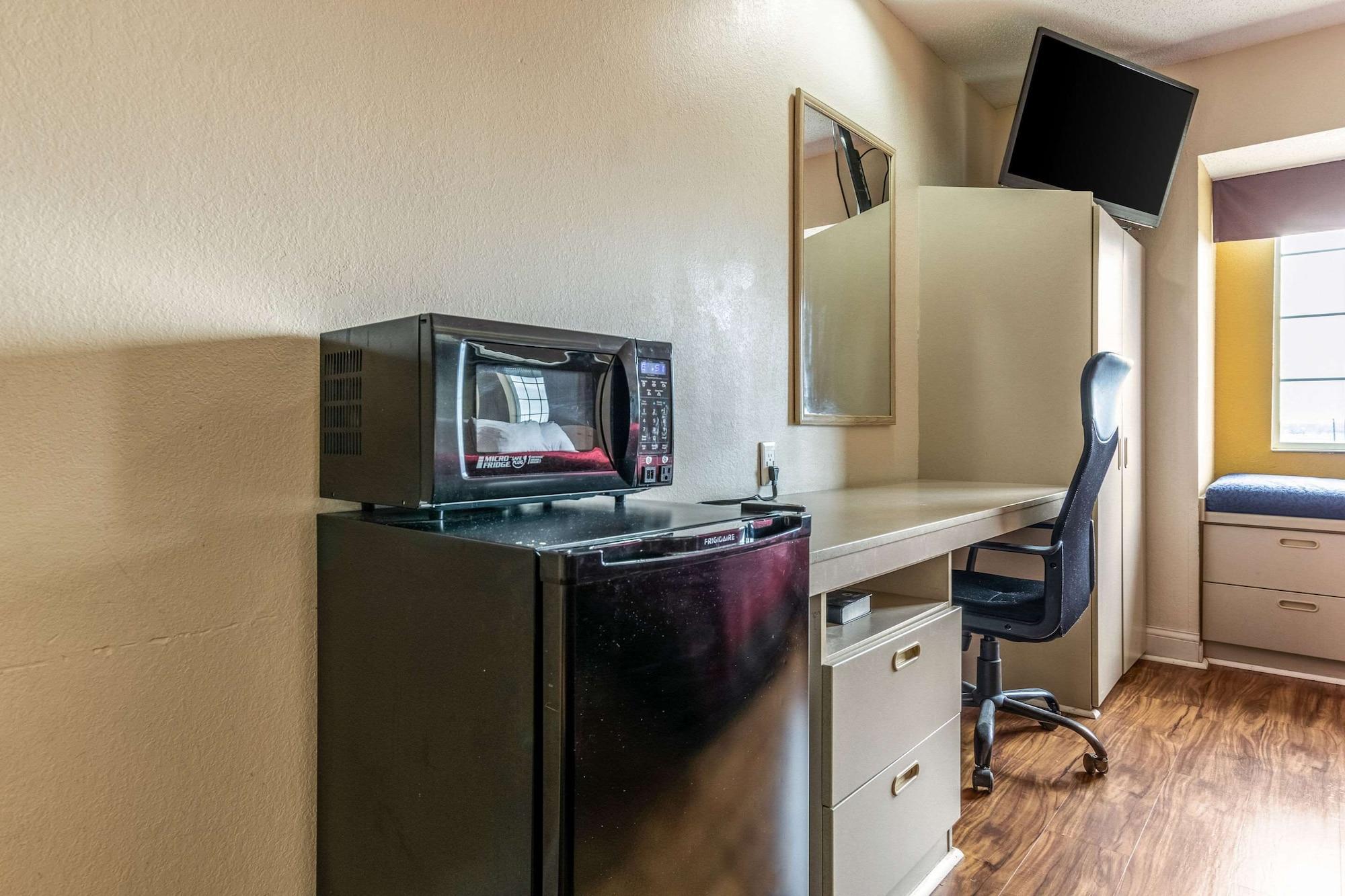 Econo Lodge Inn&Suites Evansville Stevenson Extérieur photo