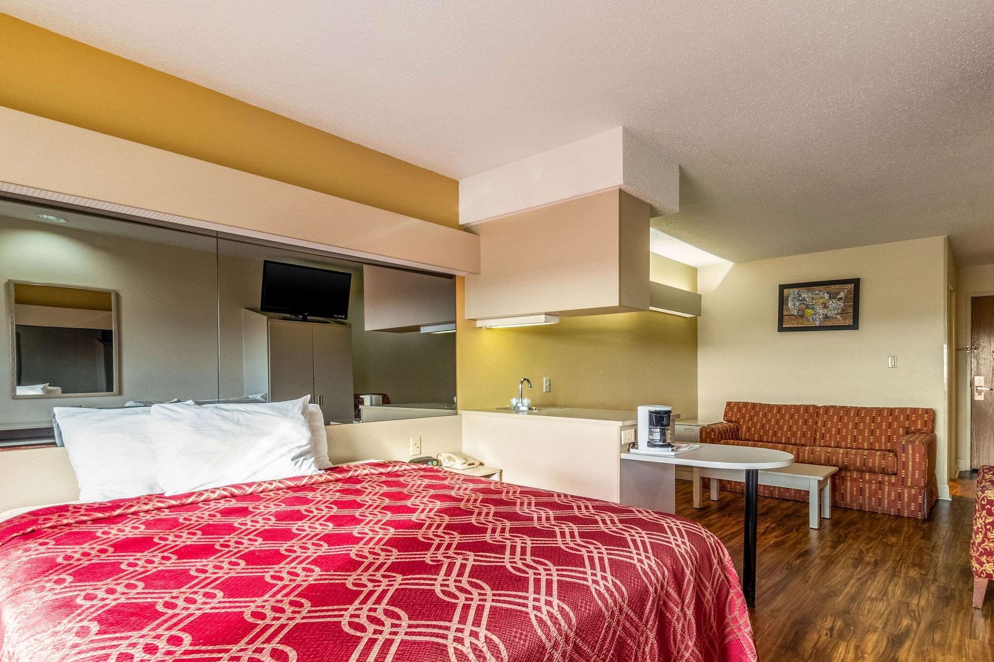 Econo Lodge Inn&Suites Evansville Stevenson Extérieur photo