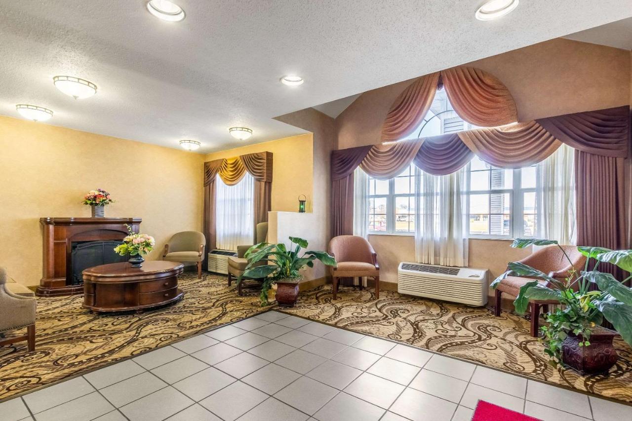 Econo Lodge Inn&Suites Evansville Stevenson Extérieur photo